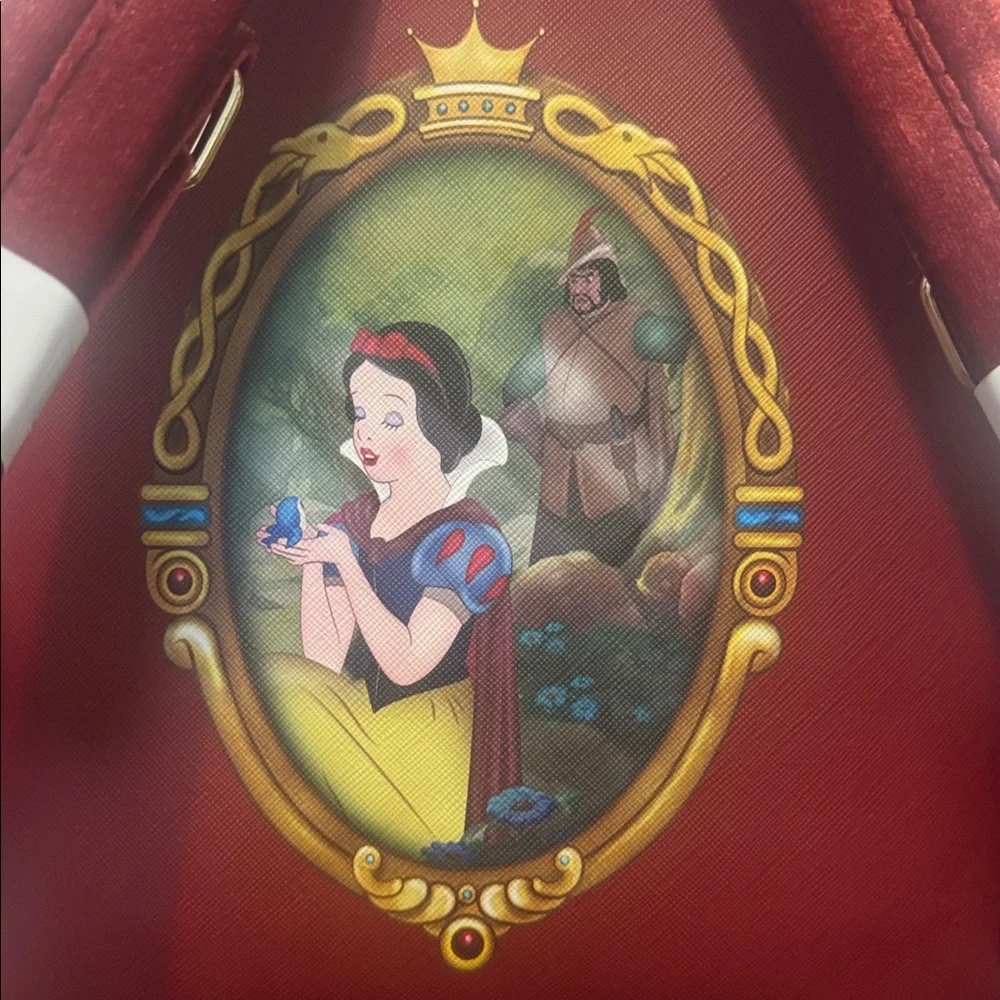 Loungefly Disney Snow White Evil Queen Throne backpack - Picture 3 of 7